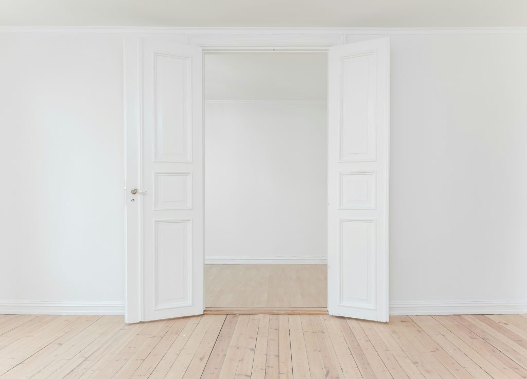 how can i create an efficient and well organized laundry room 1