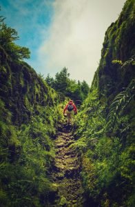 how do i choose the right outdoor backpack for my needs